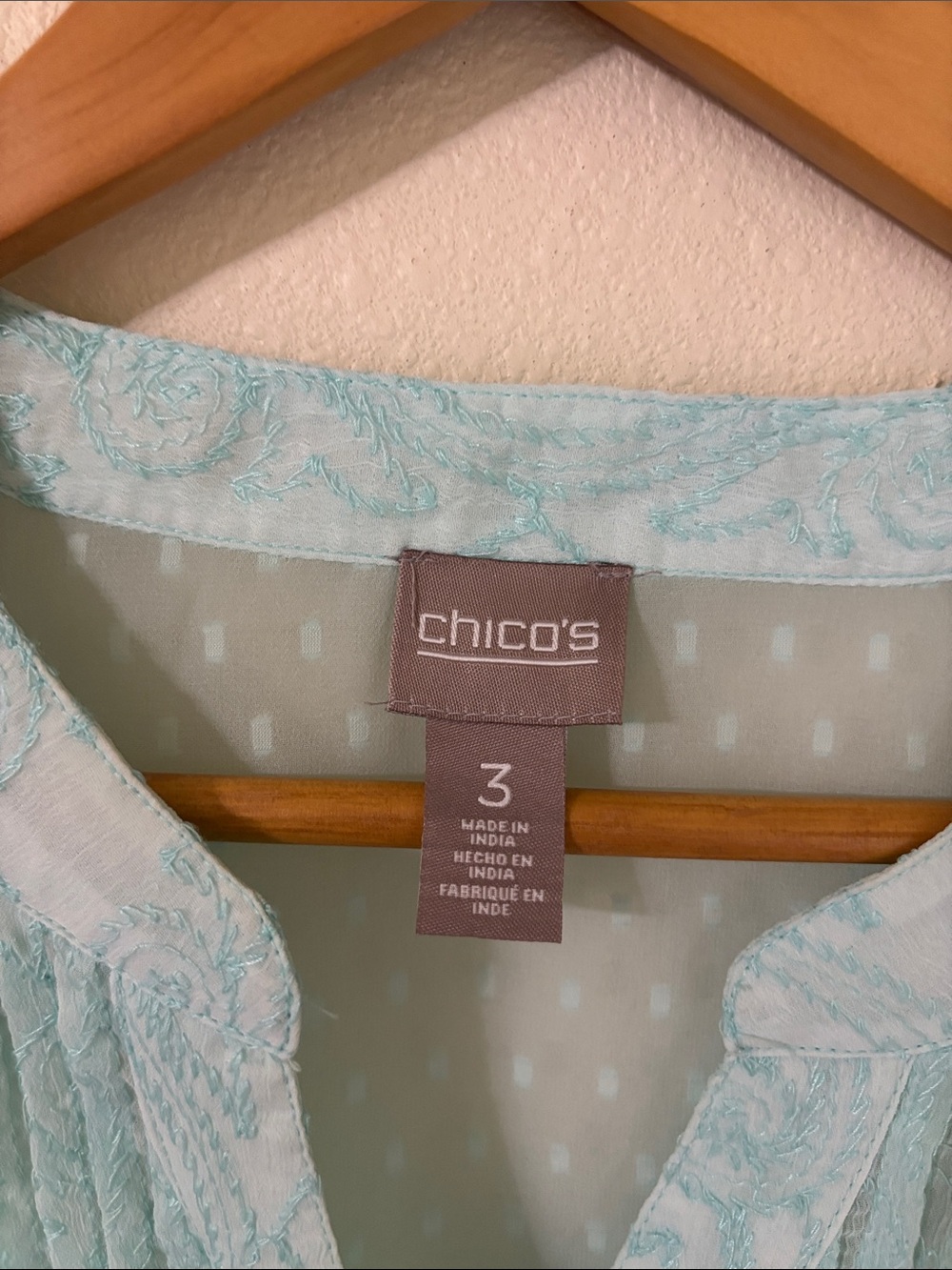Chico's Mint Blue Aqua Pintuck  Sheer Blouse Embroidery Swiss Dot Size 3 (XL/16) - Picture 2 of 14